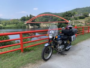 俺のバイクを見ておくれ 俺のバイクを見ておくれ